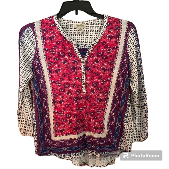 Lucky Brand Tops - Lucky brand three-quarter sleeves size medium half button pull over top
